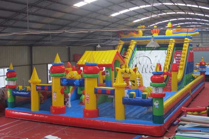 Giant Tiger Commercial Inflatable Bouncer And Slide For Children 18x10m