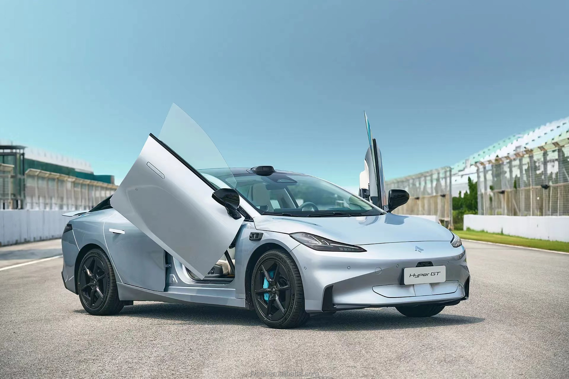 2022 GAC Aian Top Luxury Cars Featuring Panoramic Sunroof and Front 4 Rear 2 Radar