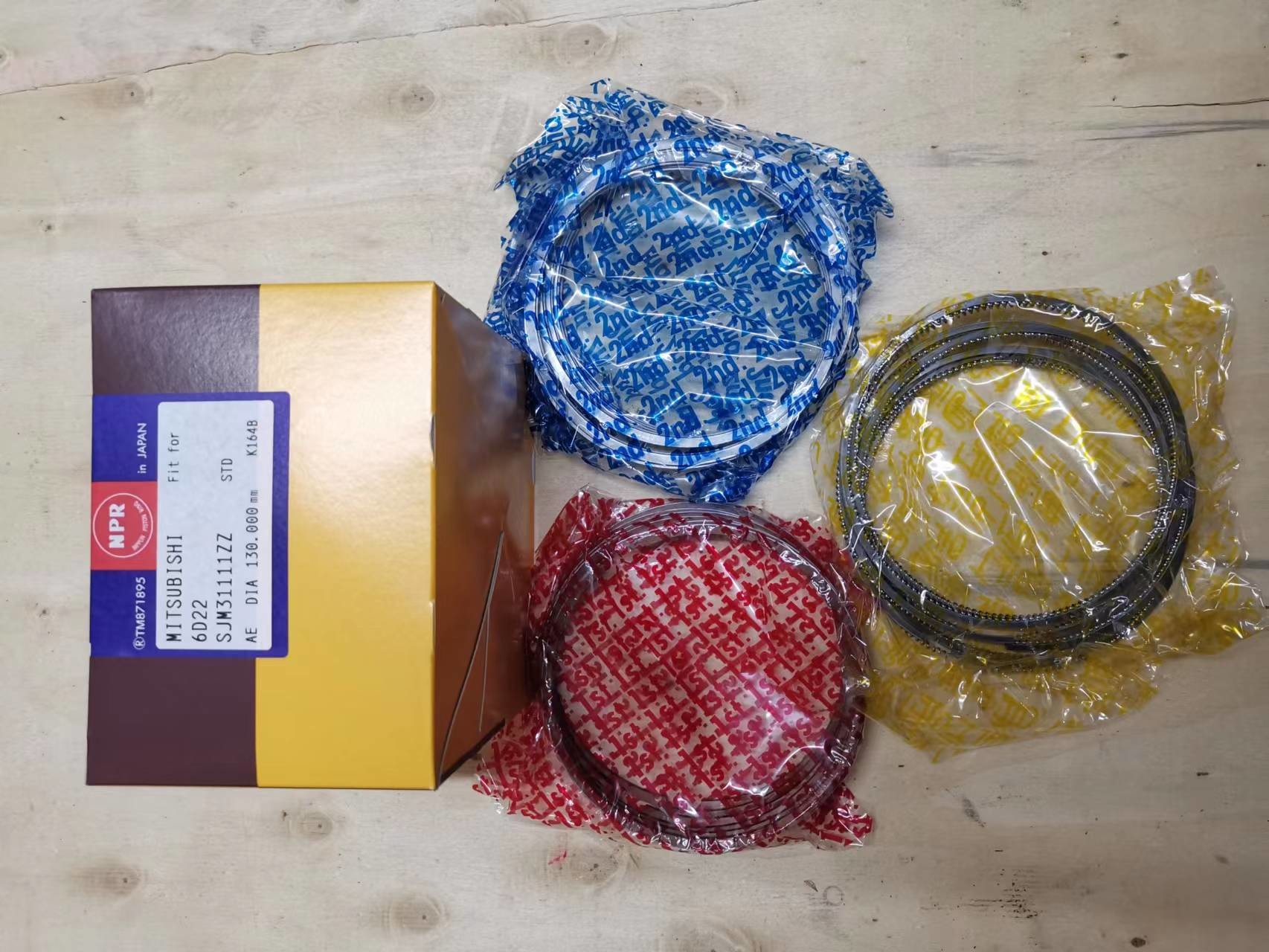 Diesel Parts 6D22 130mm Engine Piston Ring ME052758 ME052889 SJM31111ZZ SDM31015ZX ME052124