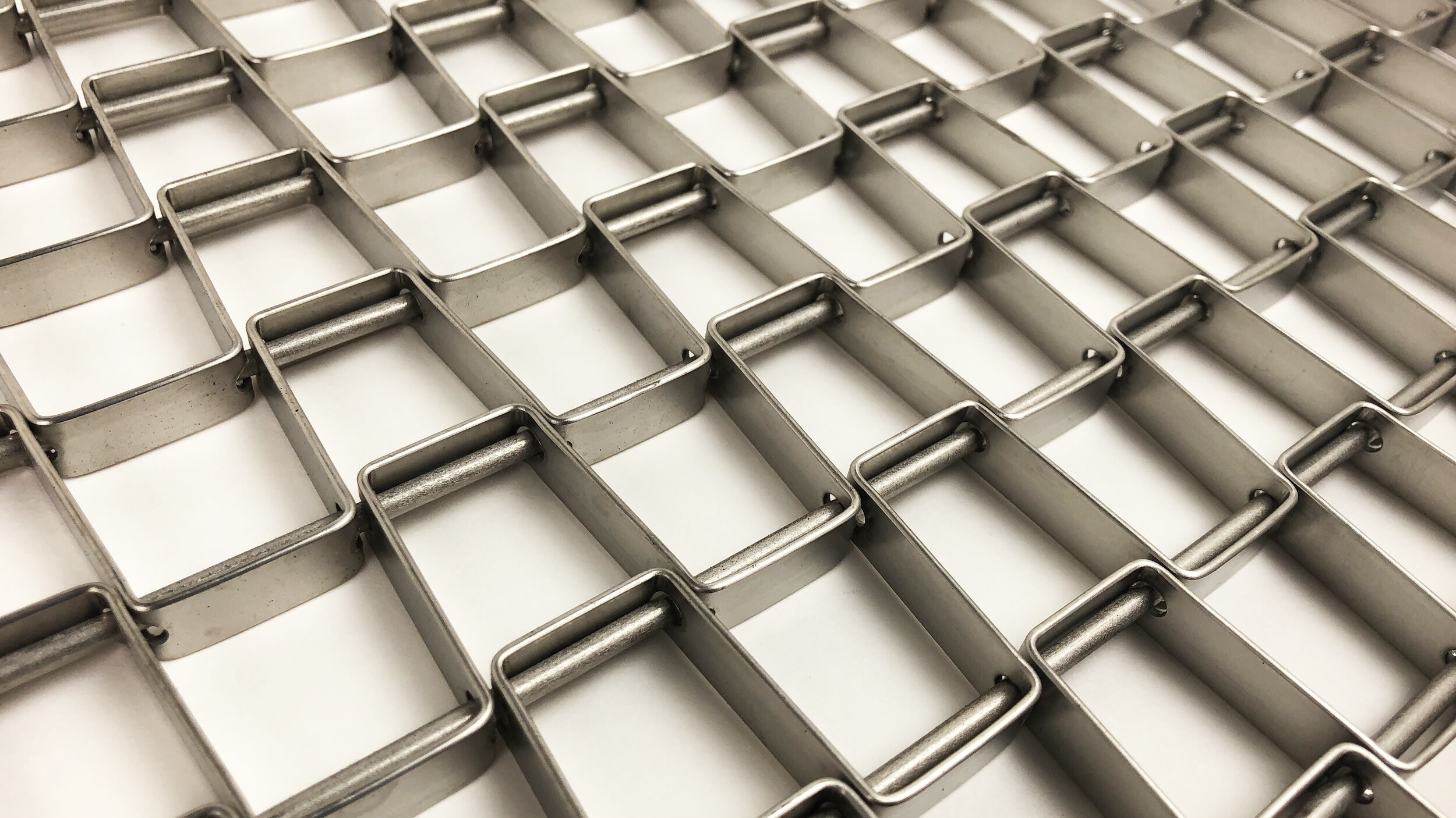 Food Processing Stainless Steel Wire Flat Chain Link Mesh Conveyor Belt