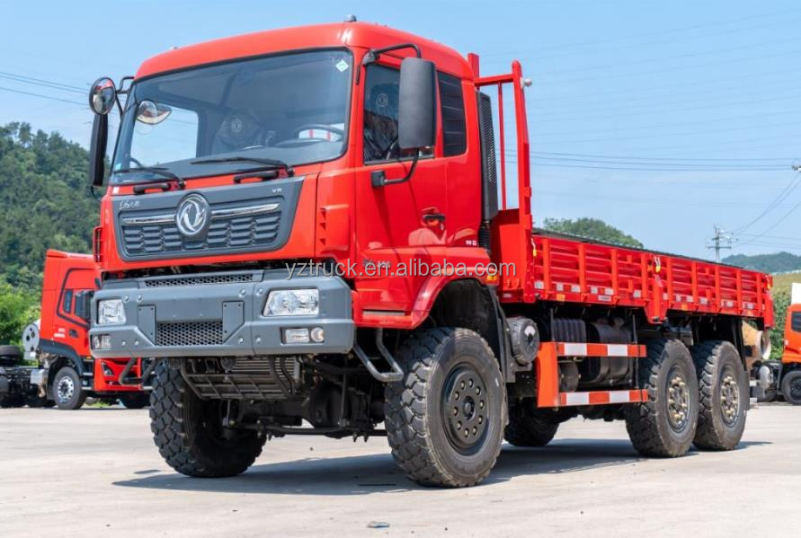 5 Tons 4x2 Van Trucks And Van Cargo Box Truck for Cargo Tank Dimension 6800X2470X2650mm