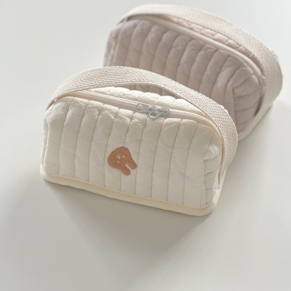 Large Capacity Soft Cotton Makeup Pouch Quilted Travel Cosmetic Bag Luxury