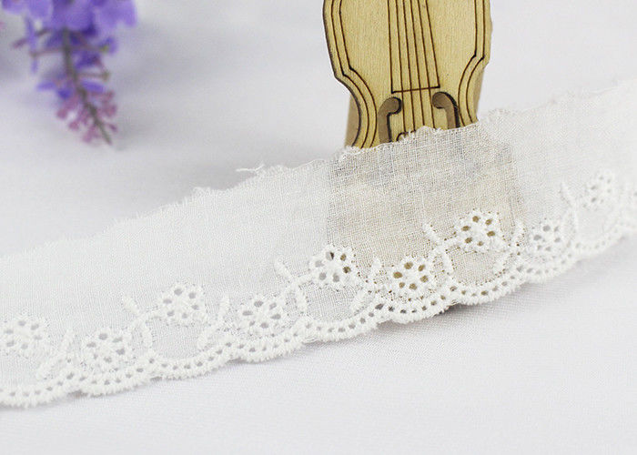 Embroidered Cotton Eyelet Lace Trim Broderie Anglaise Scallop Tape For Baby Suits