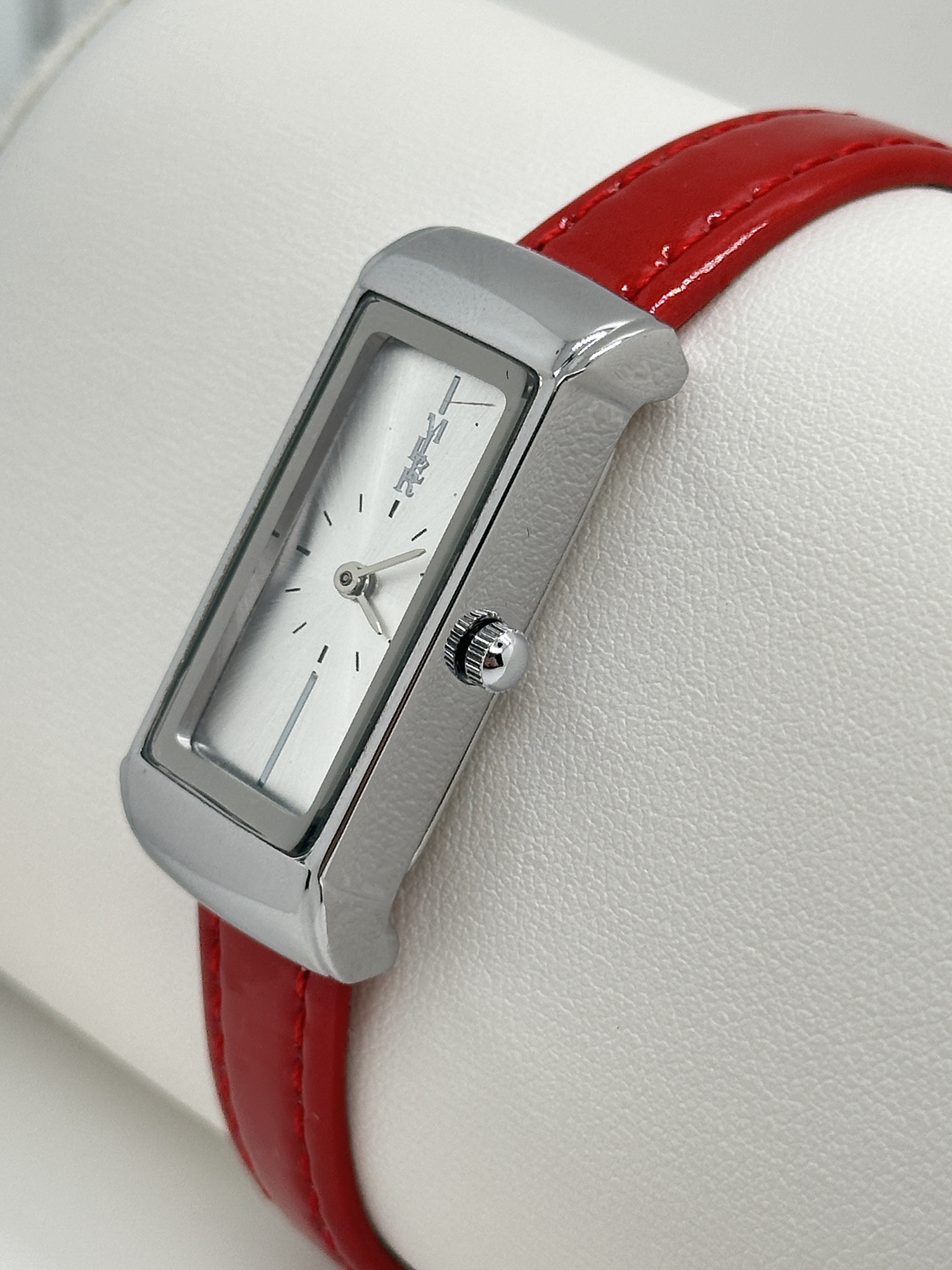 Fashion Genuine Leather Water Resistant Wrist Watch Single Dial Wrist Quartz Watch