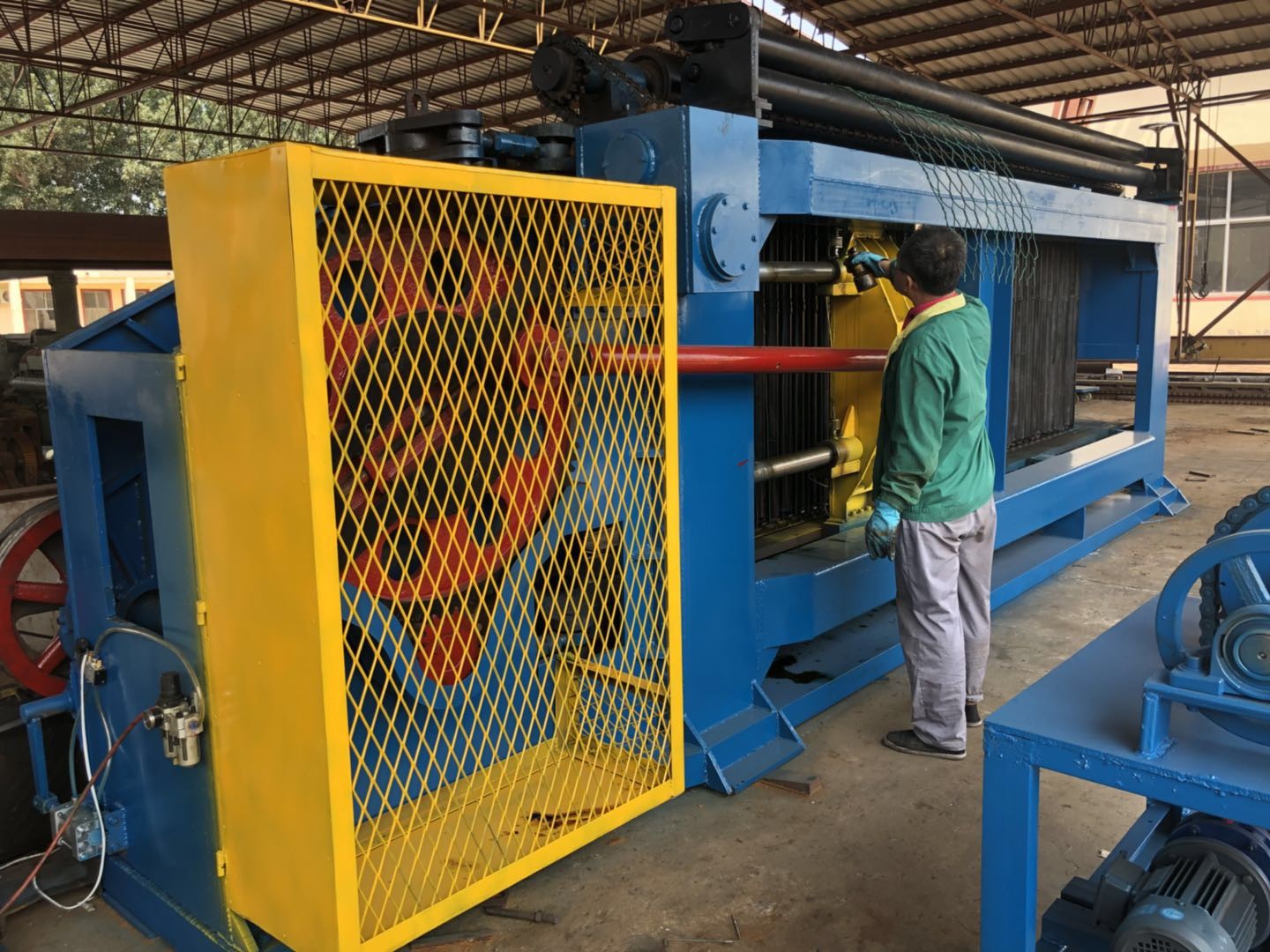 PVC Coated Hexagonal Gabion Wire Mesh Machine , Gabion Making Machine