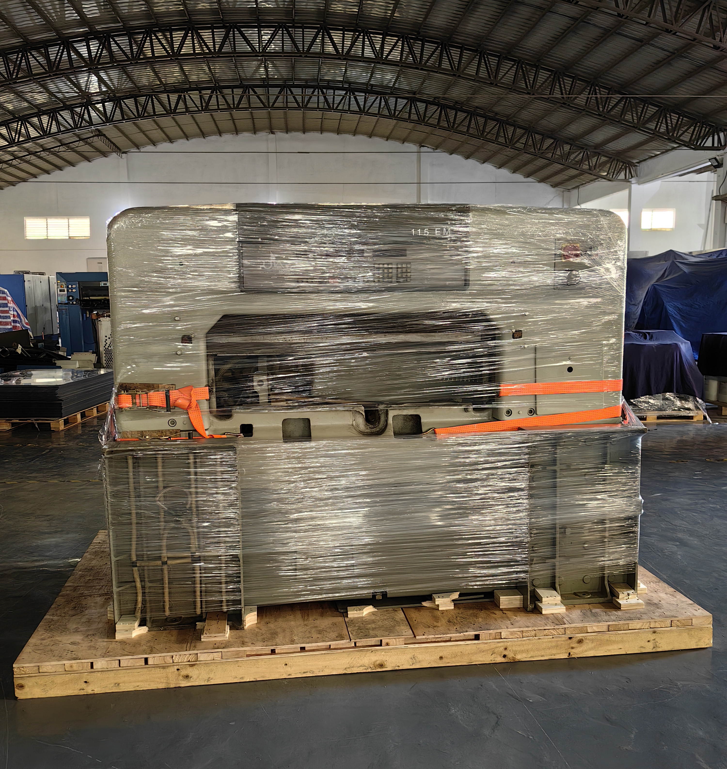 POLAR 1150 Double Hydraulic Heavy Duty Program Control High Speed Paper Cutting Machine