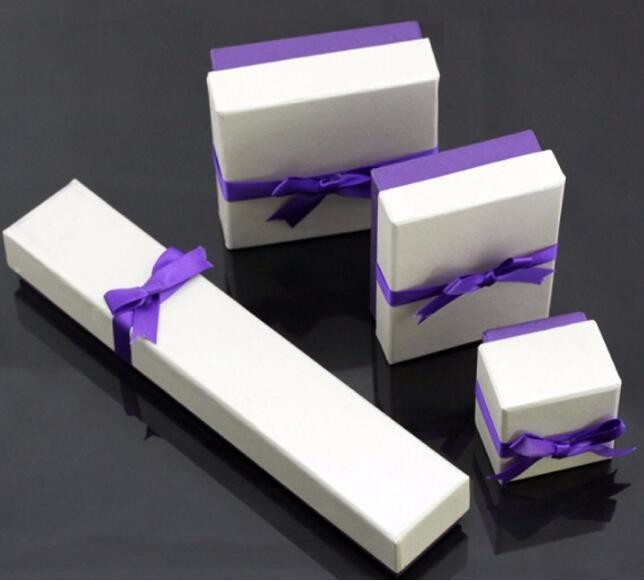 Free sample Luxury velvet drawer packaging perfume custom paper box with logo stamping golden,headband packaging box for