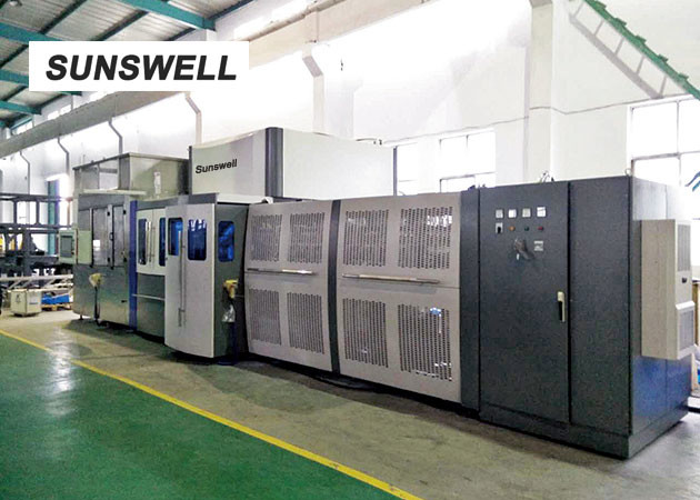 Sunswell 3 In 1 Blowing Filling Capping Combiblock For PET Bottles Water