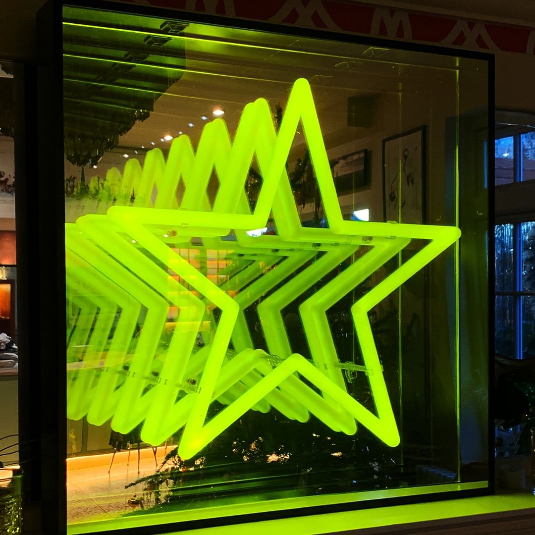 35C Modern Nordic Luxury Rgb Home Smart Infinite Magic Mirror Round 3d Infinity Mirror
