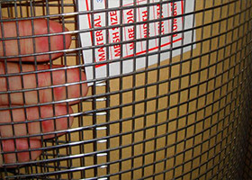 Industrial Welded Steel Wire Fencing High Strength 15m 30m Roll Length