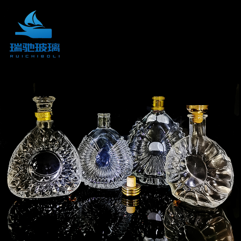 Customize Sealing Type Classic Shape Screen Printing Glass Liquor Bottles for Bar