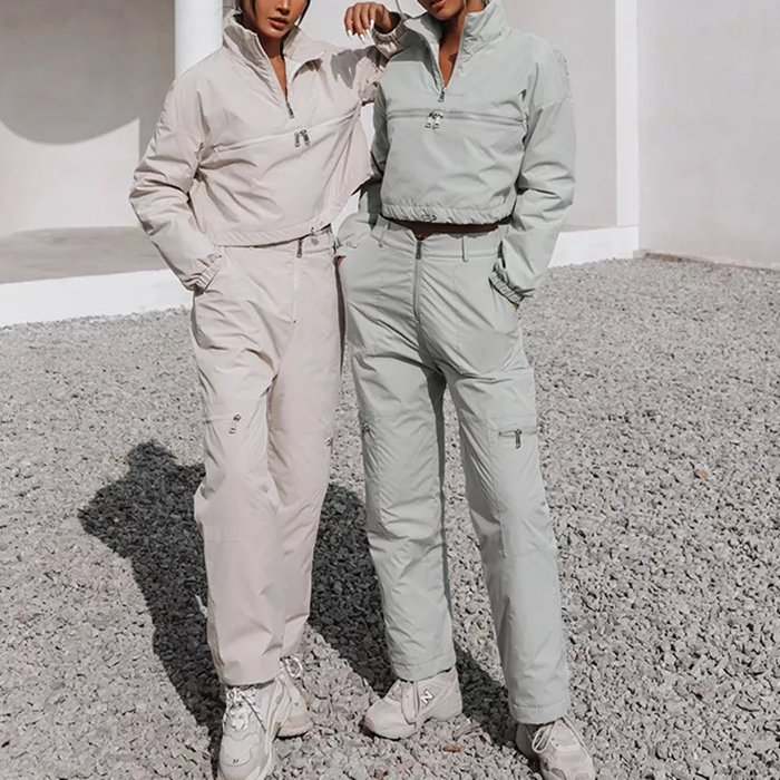 Women's Half Zip Pullover Tracksuit with Customized Labels and Windbreaker Jacket