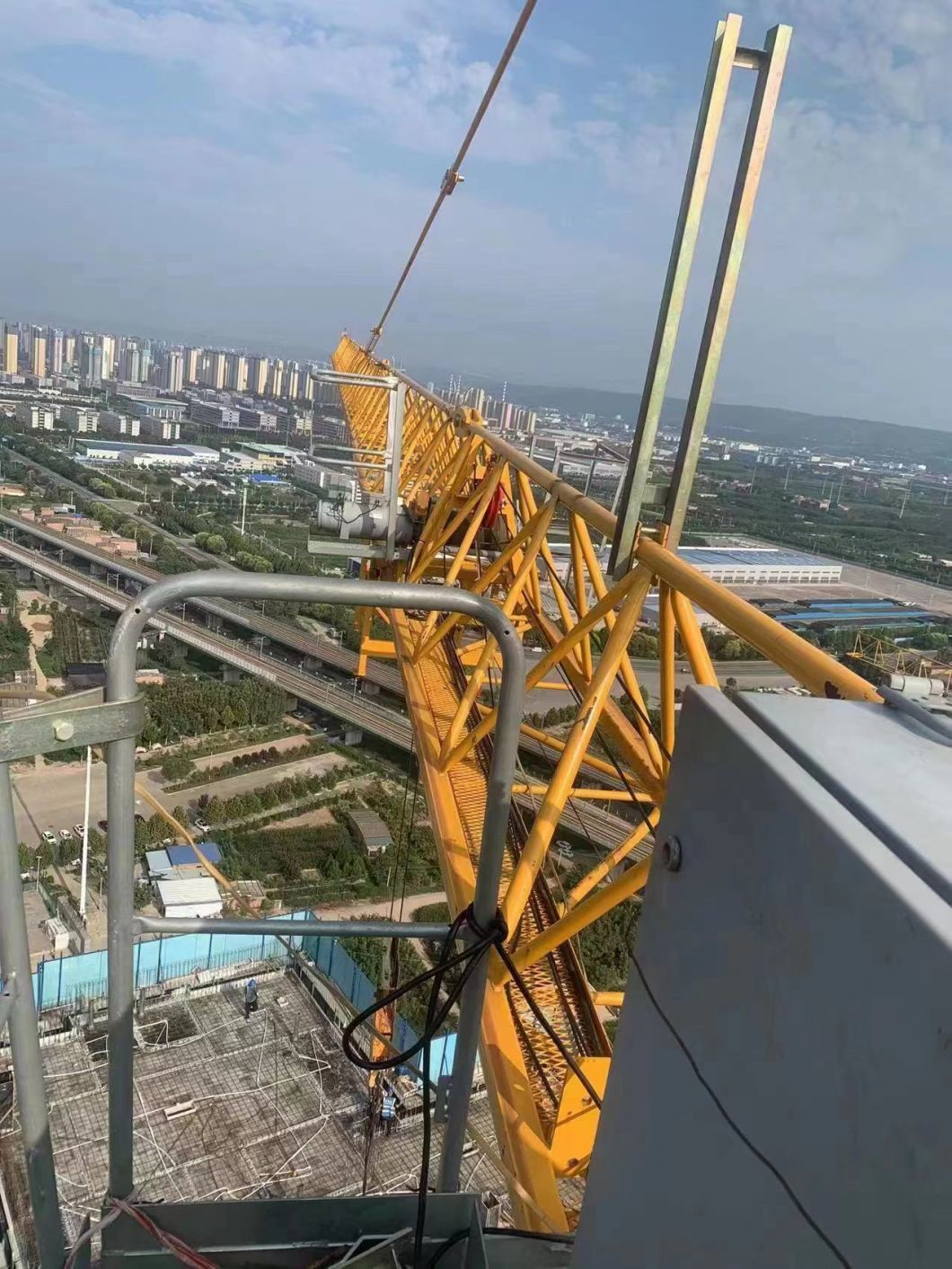Year of 2019 Used Tower Crane for Sale in Perfect Condition with Good Price Mc120 6t
