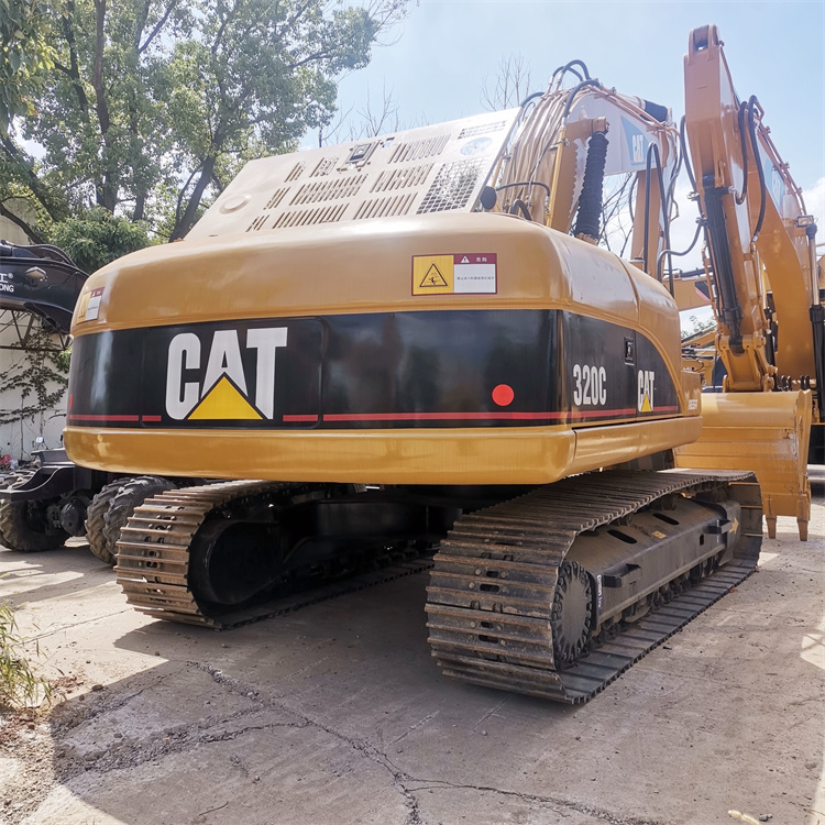 20 Ton Used Caterpillar Cat 320C Excavator in Japan Original Hydraulic Pump 2019 Year