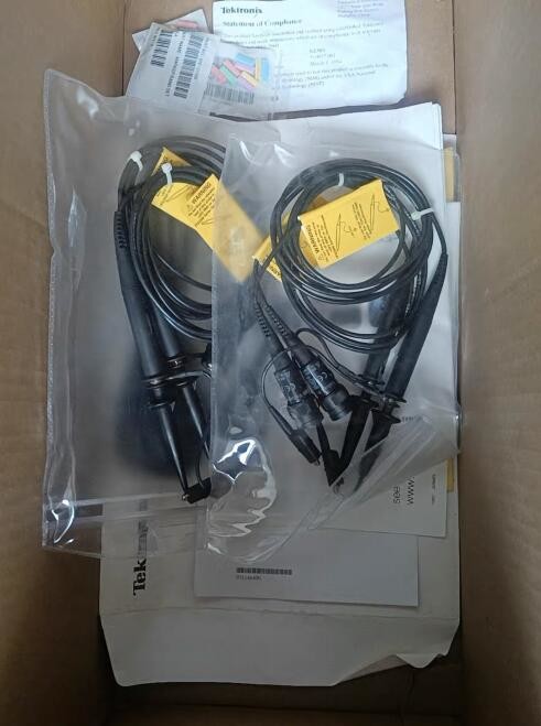Used Tektronix TDS2024B Multi-Channel 4CH 2GSs 200MHz Color DSO Good Condition