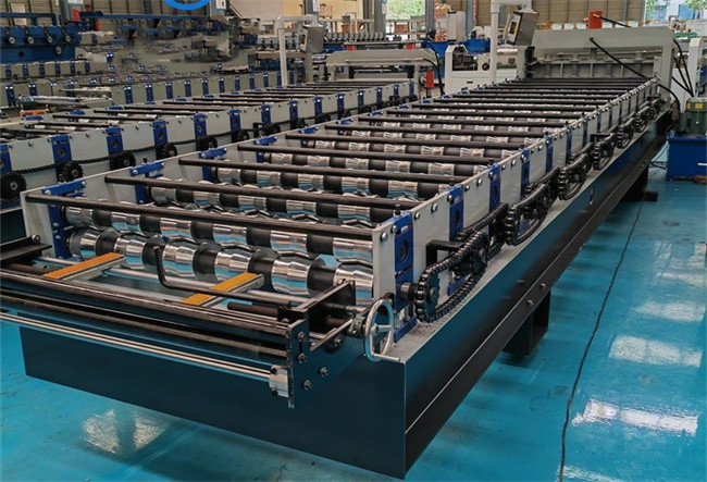 Galvanized Steel Roof Tile Roll Former 380V 50Hz Plc Control System