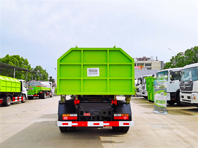 Customized Hook Lift Waste Compactor Truck 4x2 With 7CBM 9 CBM Garbage Boxes