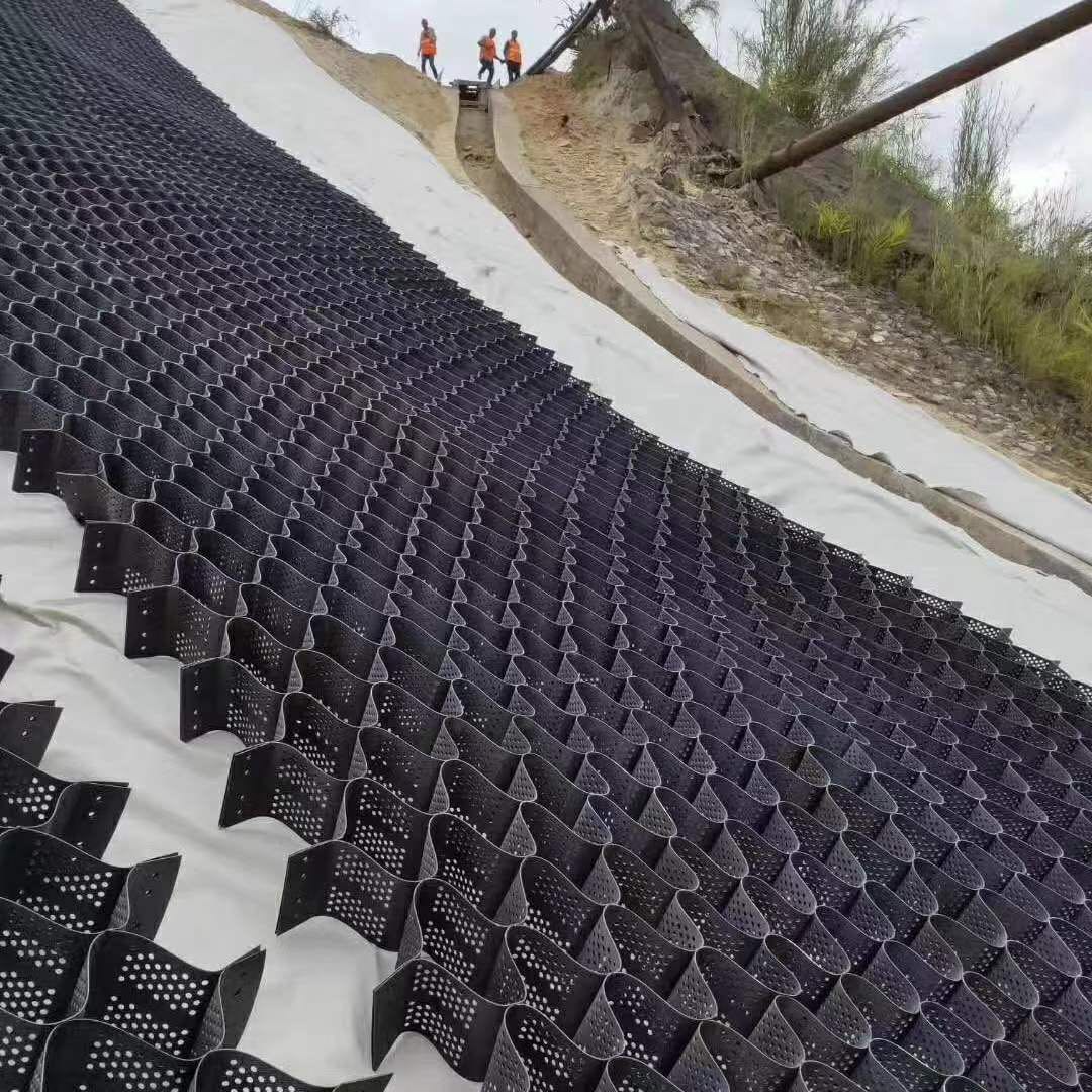 CE ISO14001 ISO9001 Certified HDPE Geocell for Honeycomb Load Support of Road-Surface