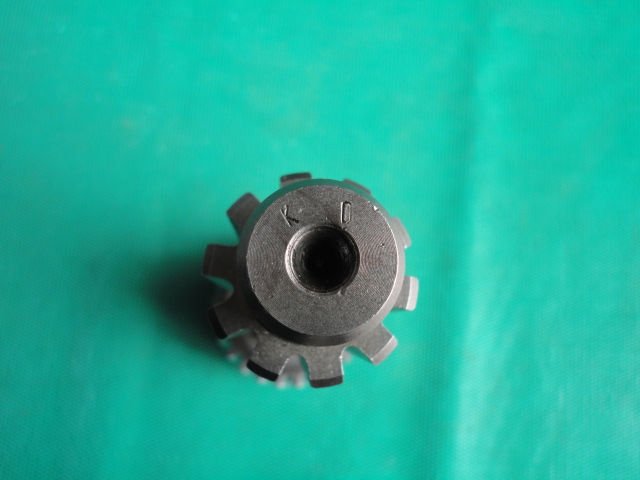 Truck Parts Main Shaft 1268302047