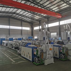 China High Output HDPE PP Water Supply Pipe Extrusion Production Line 50-160 mm with Exhaust on sale