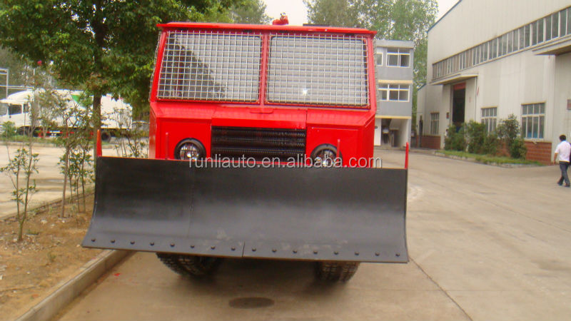Antique Fire Rescue Truck Forest Service Fire Truck 5000L 98km/h Manual Transmission