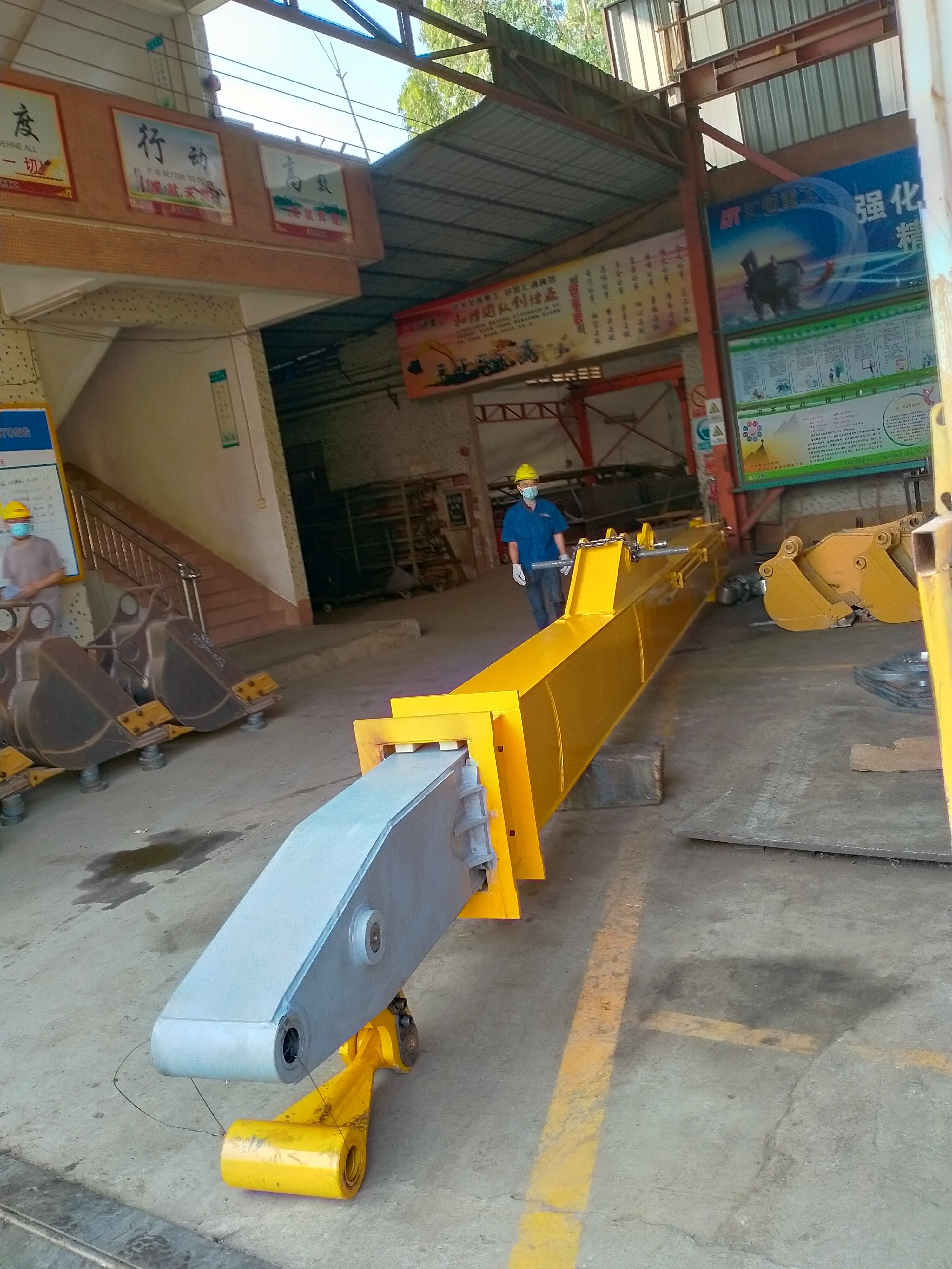 HRC40 Dx420 Long Reach Excavator Booms Hydraulic 8 Ton