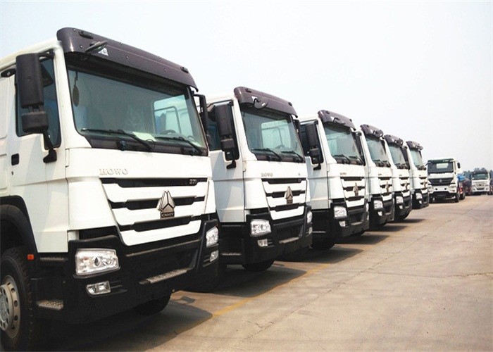 Sinotruk HOWO 6x4 336HP 30 Tons Cargo Van Truck