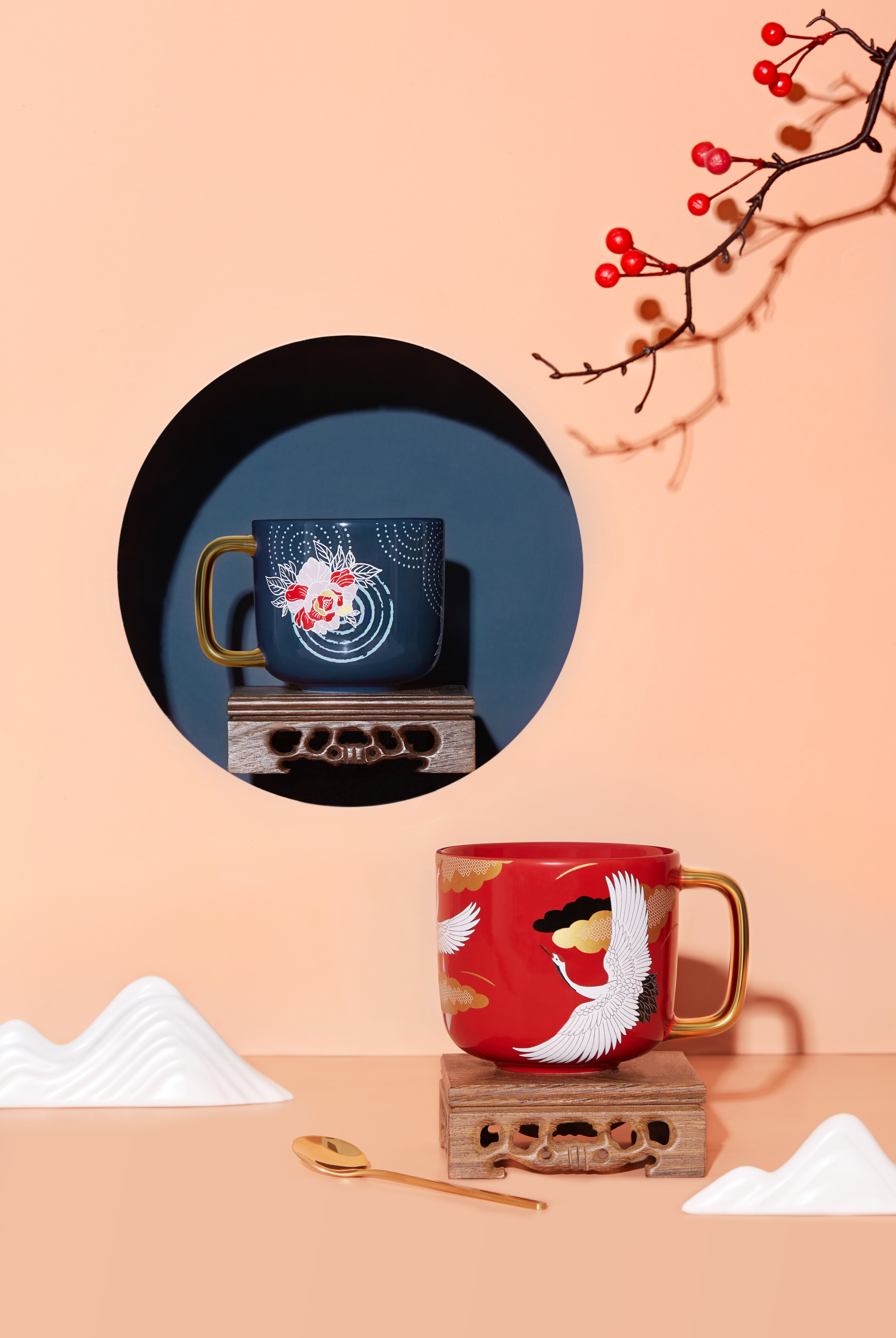 Ready To Ship In Stock Red Blue Pink Mug Gold Handle Asian Chinese Style Decal Ceramic Mugs With Handpaint Handle For Lover Gift
