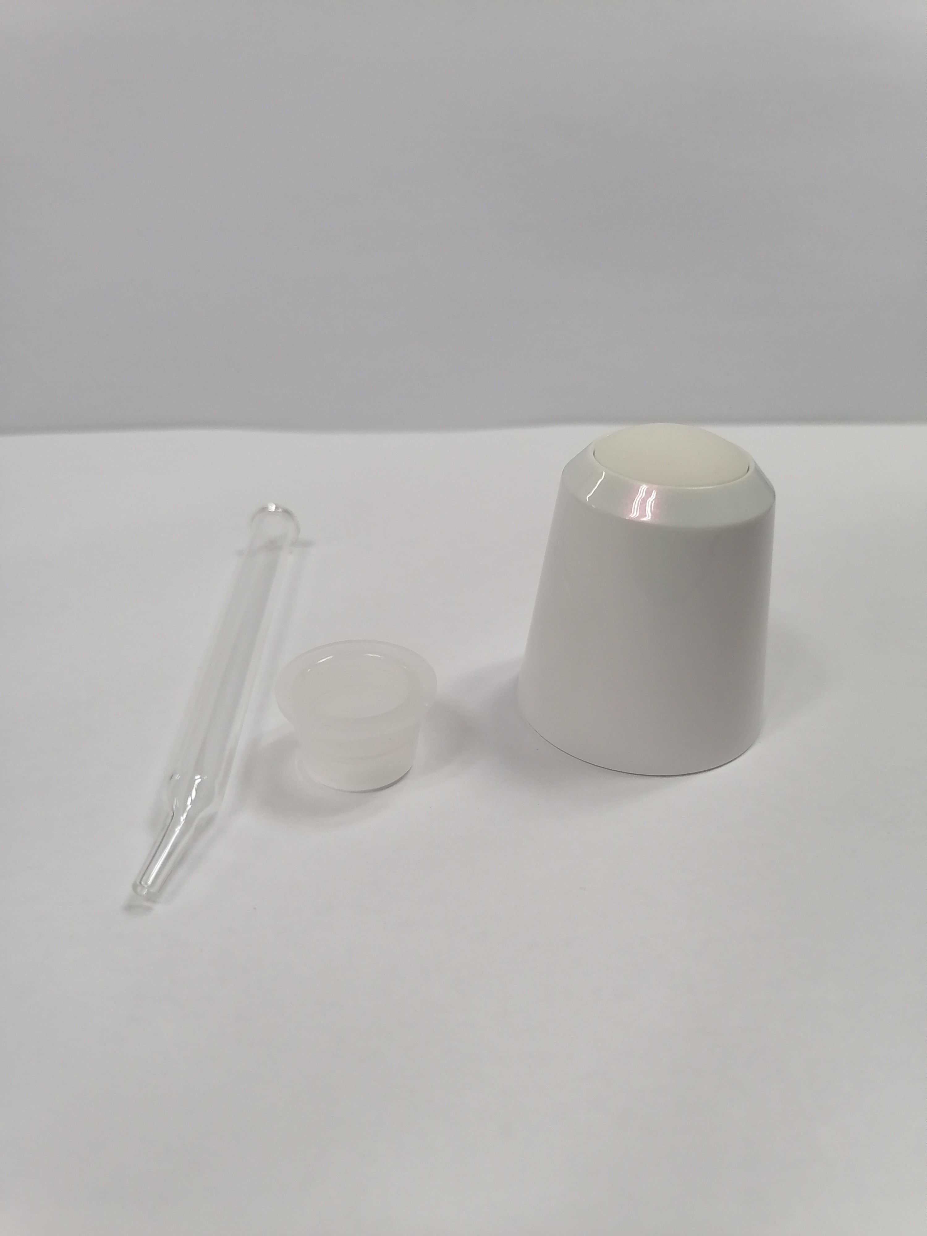50ml Oval Glass Dropper Bottles Holographic Color For Essential Oil
