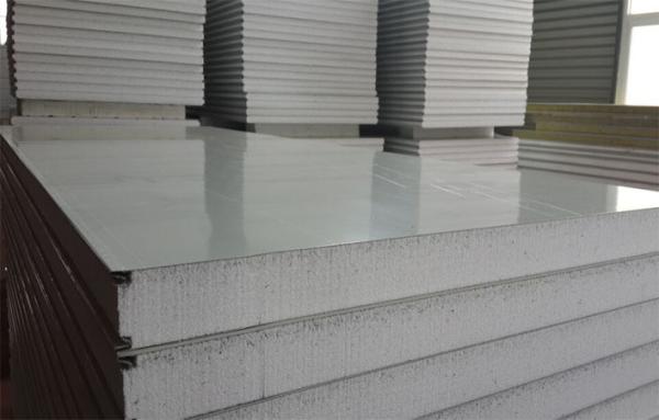 Fireproof Soundproof Sandwich Insulation Wall Panel 1000mm 38-40kg/M3 Core