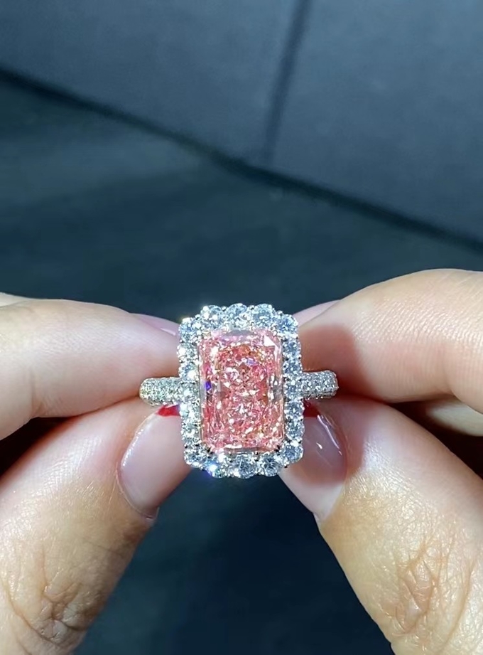 4.56ct Lab Diamond Jewelry Pink Radiant Cut Diamond Ring