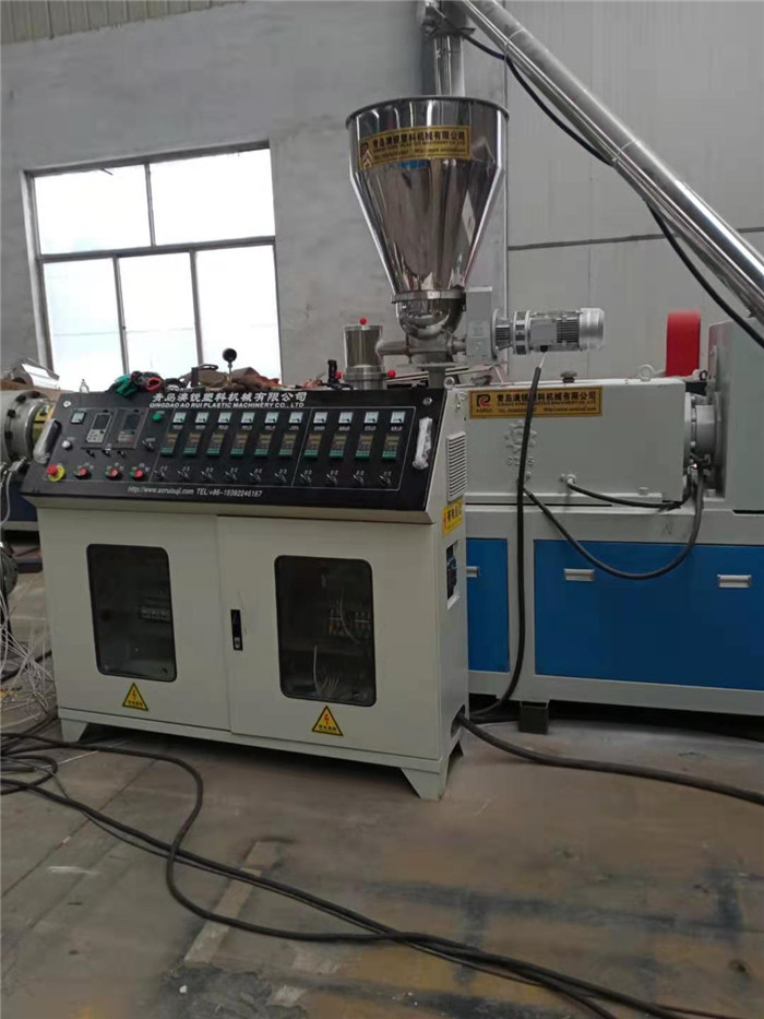 200kg/H Plastic Pipe Making Machines 250mm PVC Pipe Production Line