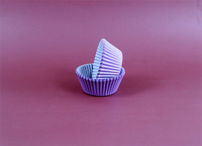 Pink Cupcake Liners in Standard Size Swedish Paper Baking Cups OEM Service Accepted