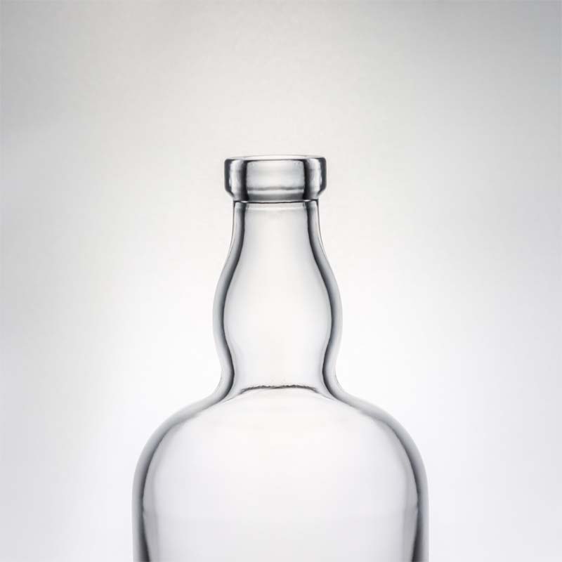 500ml 700ml 1000ml Round Shaped Flint Glass Bottle With Cork for Other Beverage Needs