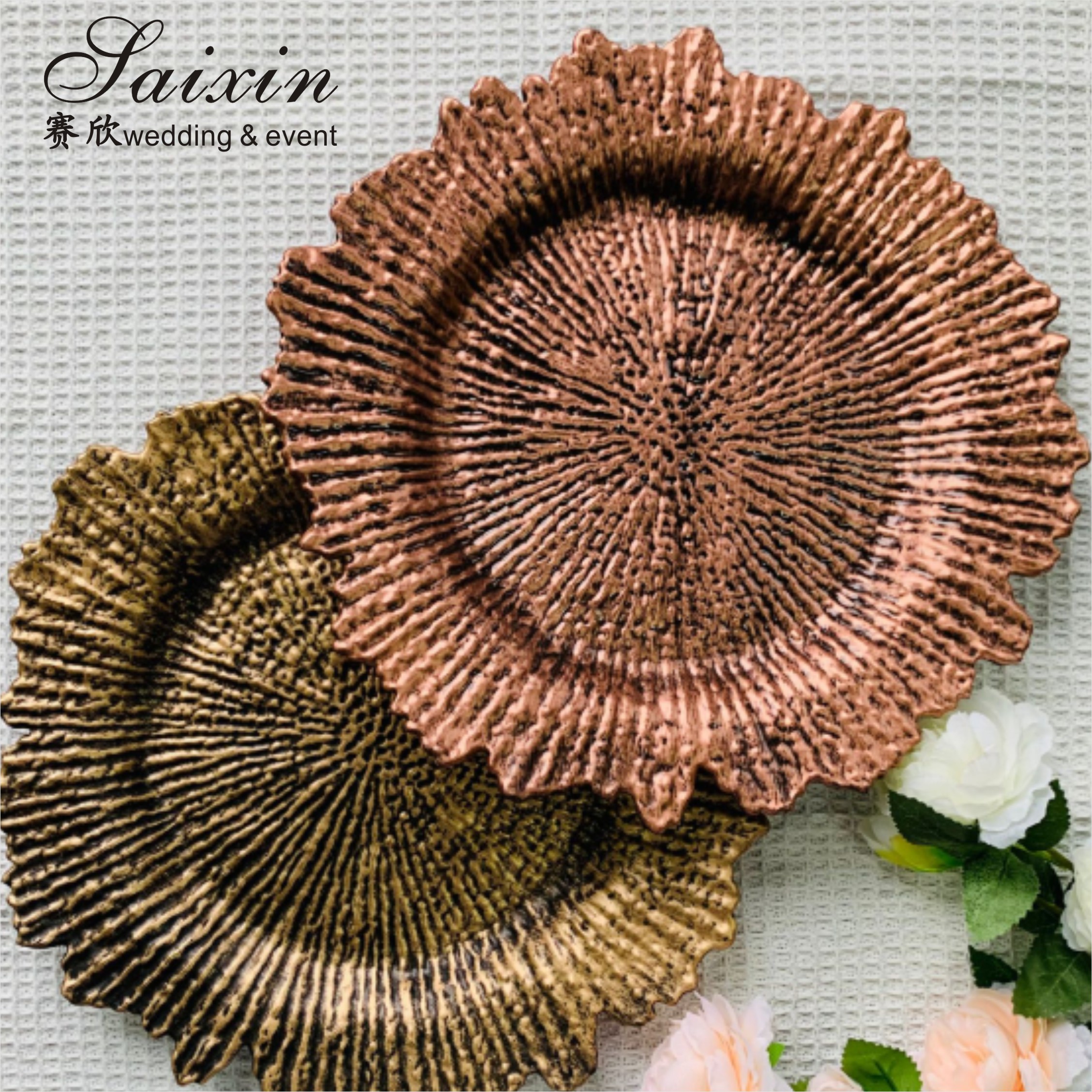 Cheap Wedding Decoration Supplies Acrylic Gold Charger Plate Wedding Plastic Charger Plate