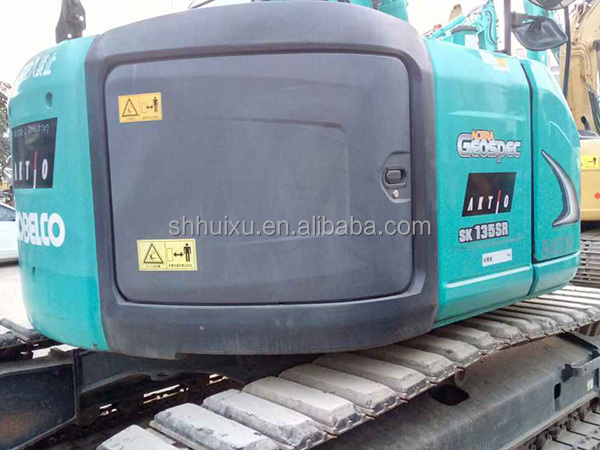 low working hours second hand crawler excavator kobelco 135/original color used kobelco 135 on sale
