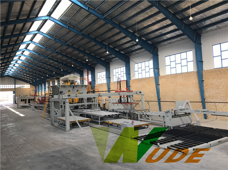 Particle Board Hot Press Machine With Double Side Synchronous Laminating