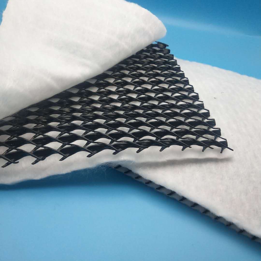 Composite Geonet for Drainage Considerable Thickness and Good Water Permeability