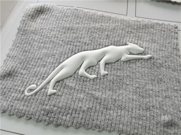 Fashion Custom Clothing Patches / Embroidered Silicone Patches