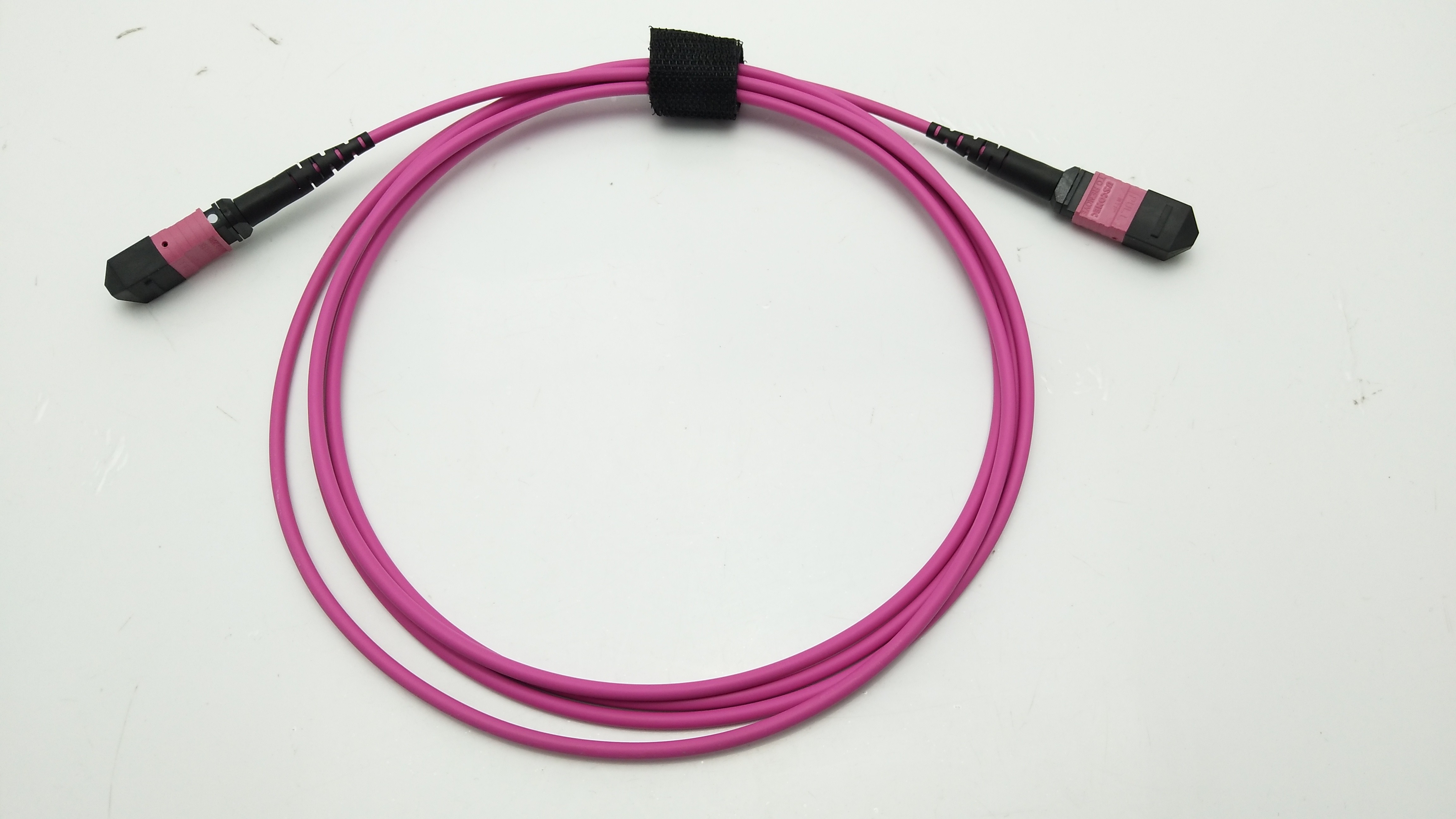 MPO To MPO Female Fiber Optic Patch Cable OM4 50 / 125um LSZH Multimode
