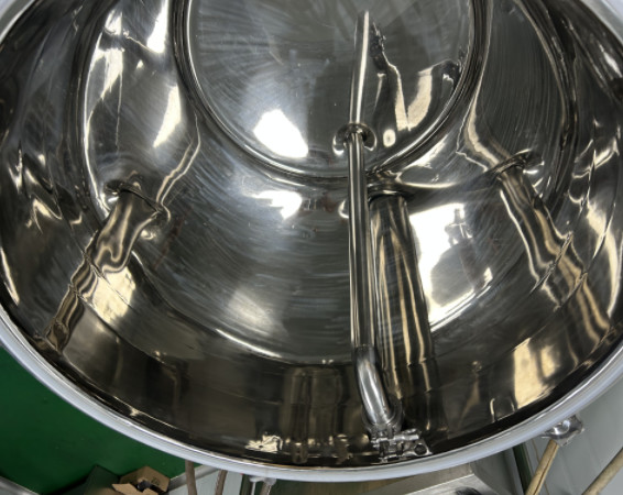 Movable Agitation Mixing Type Softgel Gelatin Melting Tank With Movable Wheel