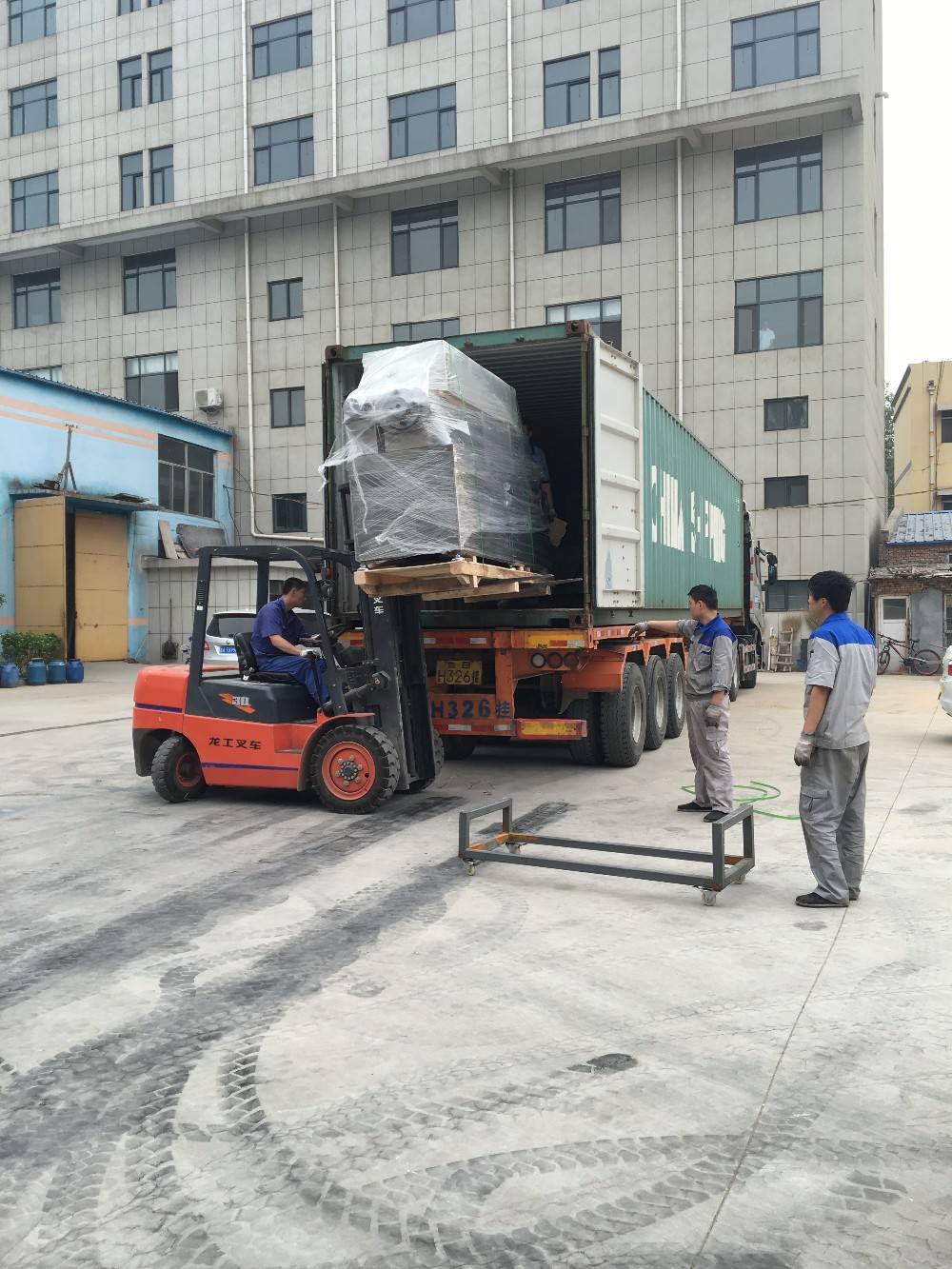 Multifunctional Extruder Corn Maize Flakes Breakfast Cereals Machine Production Line