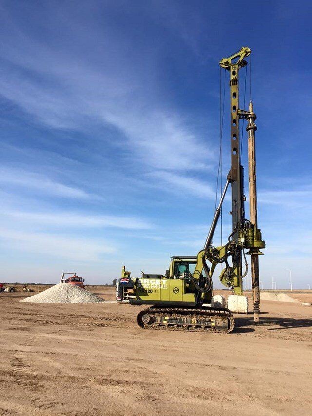 Large Hydraulic Piling Rig Machinery Max Torque 80kNm KR80A Max. Drilling Diameter 1000mm Max. Drilling Depth 28m