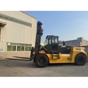 China Upgrade Your Warehouse Operations with Heavy Lift Forklift and Fork Positioner 600mm Load Center 1800mm Fork Length on sale