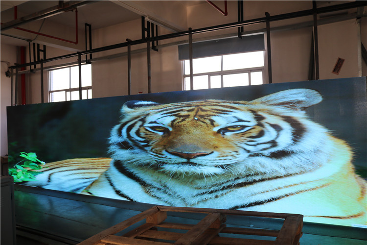 High Definition Home Theatre Mall Showcase P2.5 Indoor Led Display