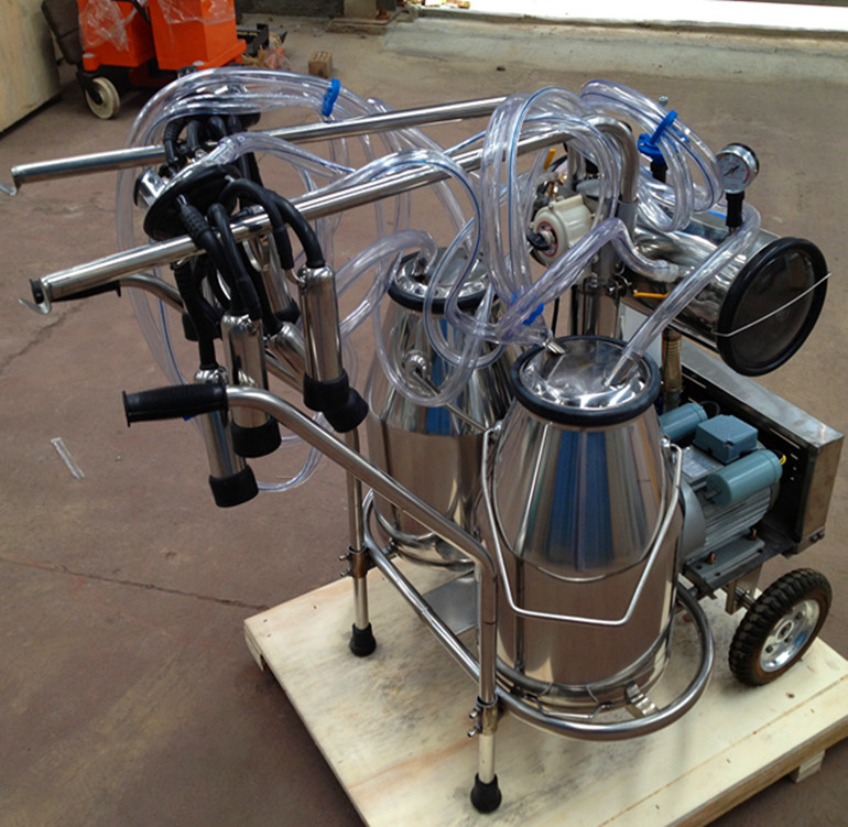 Double Buckets Mobile Milk Pump Machine / Portable Milking Machine 25L * 2