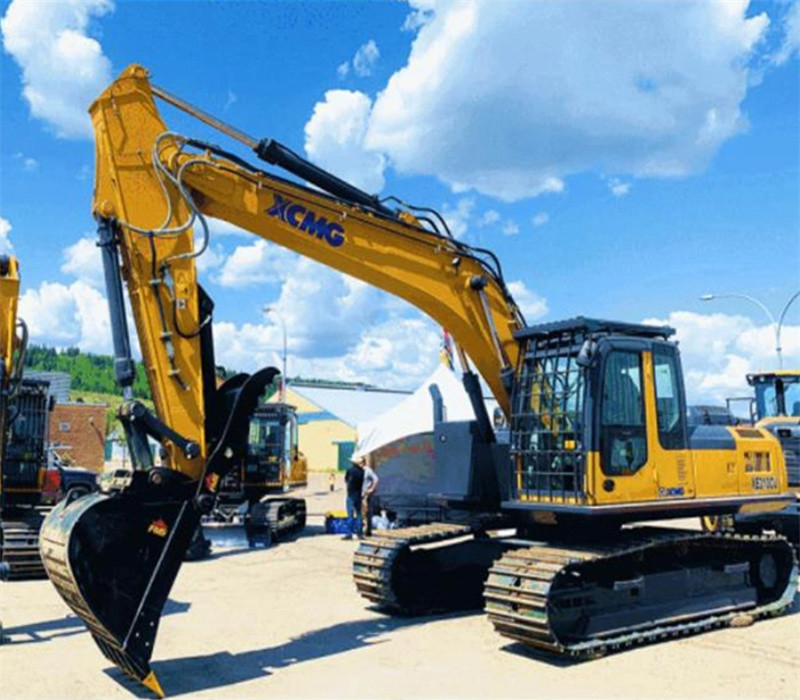 XCMG XE60 Used Excavator 5960KG mini Second-hand digger Bucket capacity 0.09-0.23m³