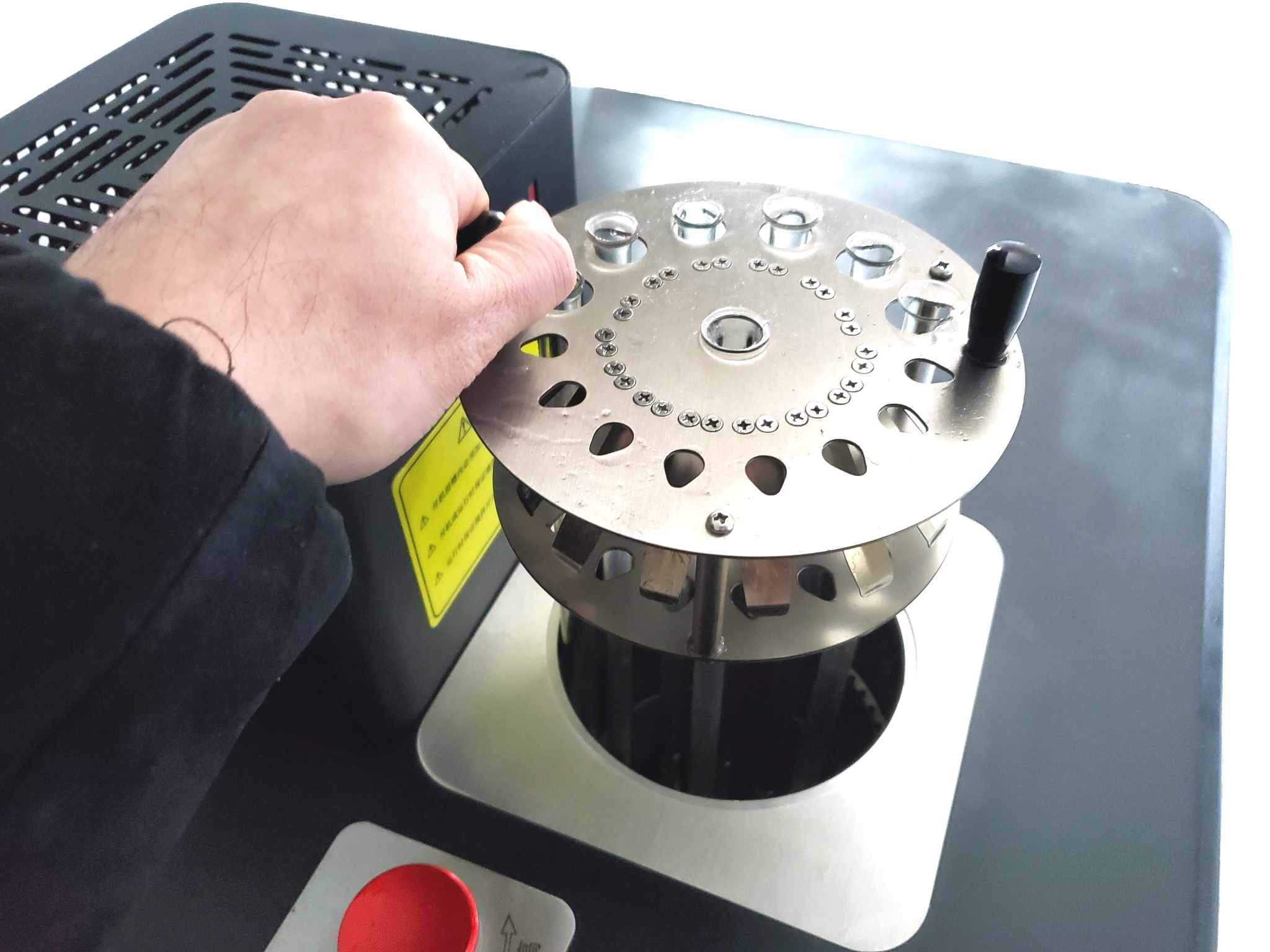 Lab Temperature Calibration Oil Bath 70-300 C Automatic Exhaust Smoke Touch Screen PID Heating