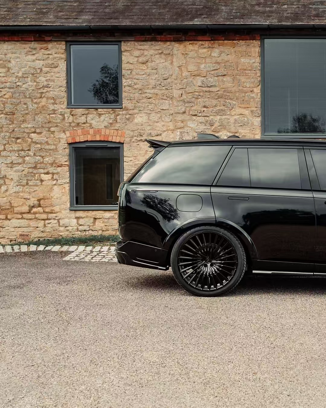 2022 Land Rover Body Kit Range Rover UB Style Front And Rear Bumper Bumper Spoiler