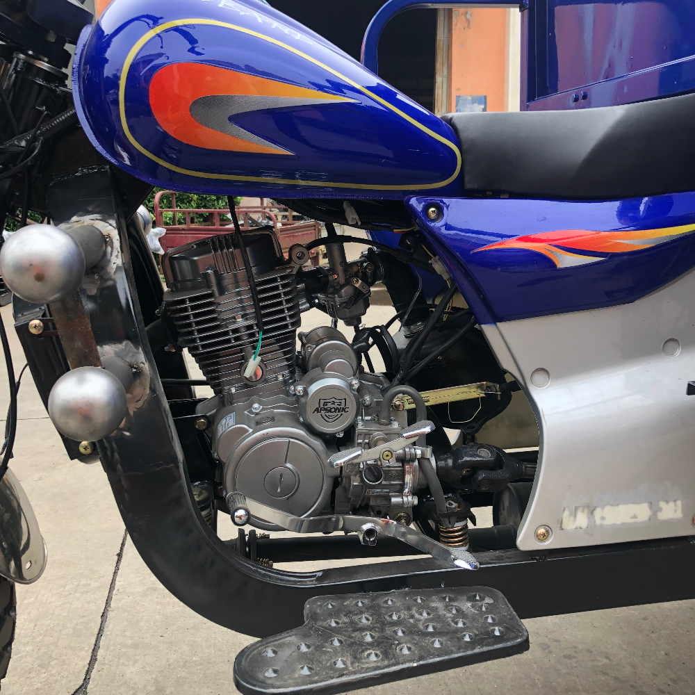 Gasoline 1500KG 3 Wheel Cargo Motorcycle With Vice Seat